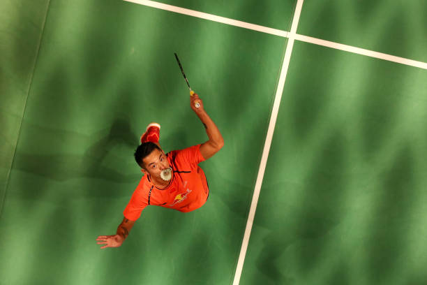 羽毛球发球教学：轻松掌握高远球与短球