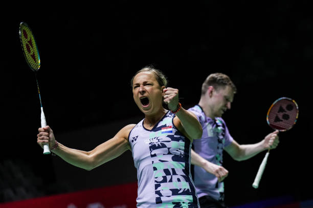 气排球与羽毛球场地大对比:尺寸、材质与规则差异