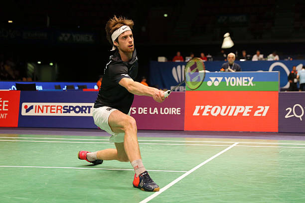 张瑾的羽毛球技巧解析:如何打出完美扣杀