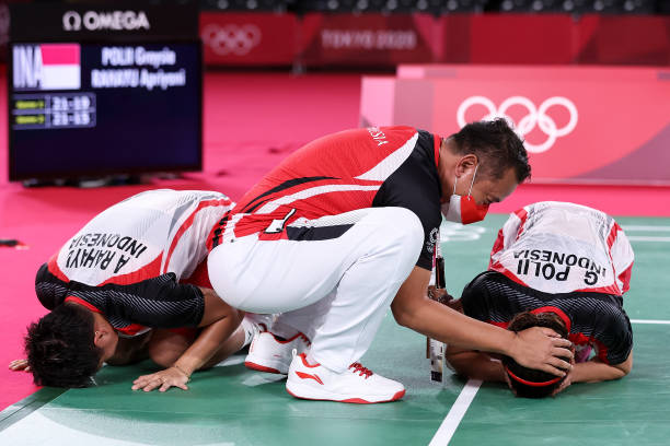 单打&双打接扣球技巧：不同场景下的应对策略