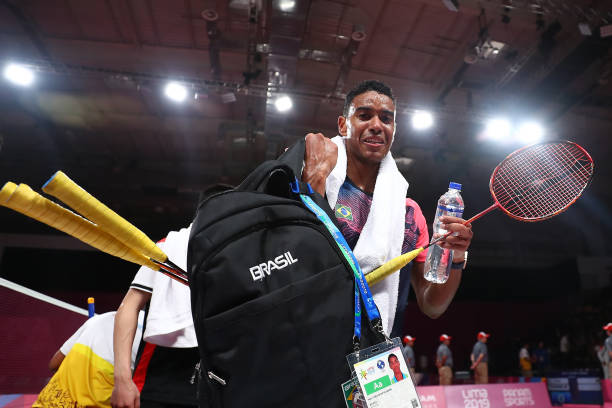 网球肘VS羽毛球肘:运动损伤的机制差异解析