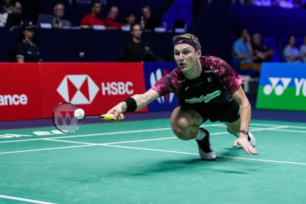 羽毛球规则500字写作技巧：清晰易懂的总结方法