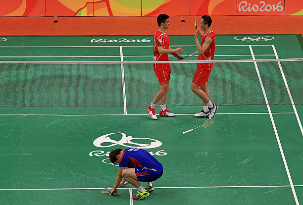 SP版与CH版羽毛球耐打性测试,结果出乎意料!