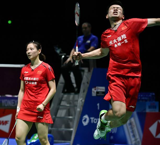 学校羽毛球场馆设计、预算及施工方案范文