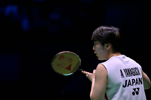 专业教练亲授!羽毛球完整教学视频涵盖单打双打实战技巧