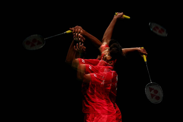 羽毛球双打场地的长、宽及对角线长度解析