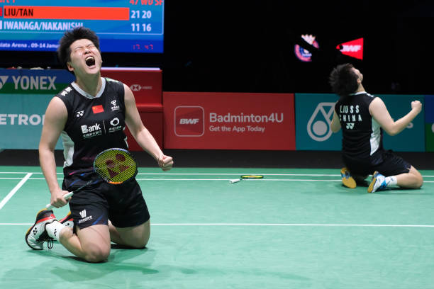 从张宁到戴资颖：顶级女单选手的球拍磅数对比