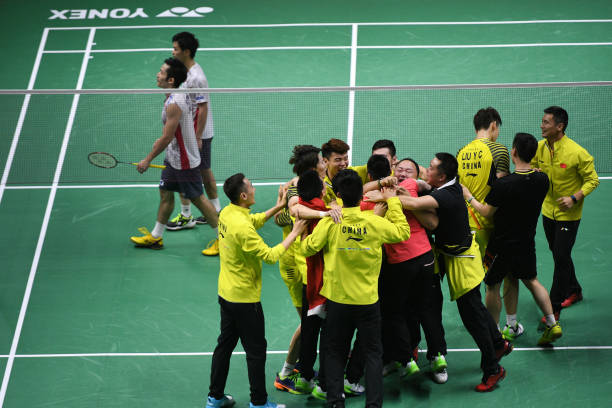 家长必看：如何在家带孩子完成羽毛球零基础训练