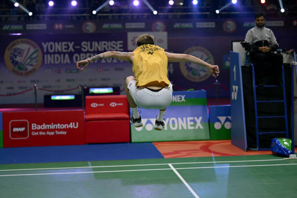 为什么3U羽毛球拍比4U轻？解析重量等级的秘密