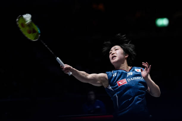 单打与双打扣杀差异:不同战术下的动作调整