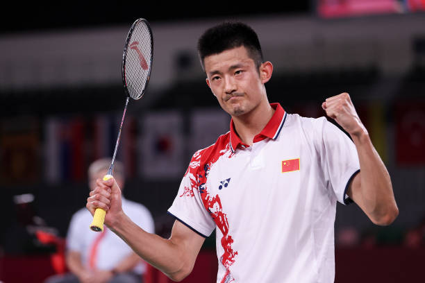 单打VS双打:羽毛球场的长宽变化与规则