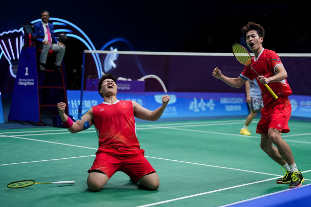 羽毛球杀球握拍训练:5个实用练习提升爆发力