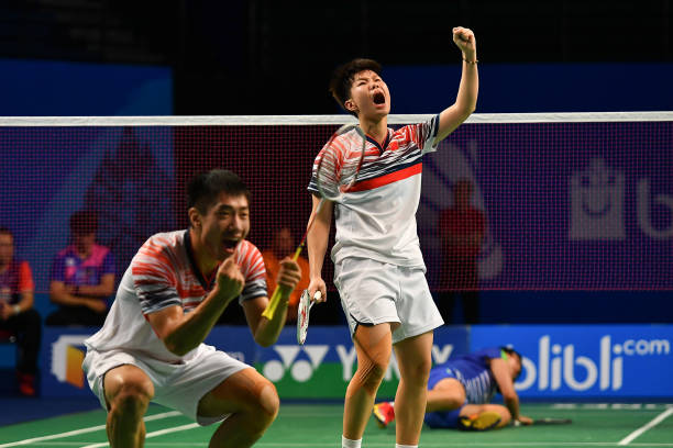 青少年羽毛球拍重量指南:如何选择最适合的重量?