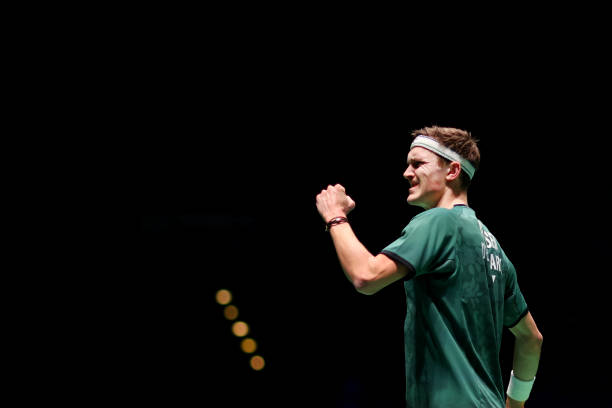 羽毛球单打战术分析:高清视频拆解山口茜VS安洗莹的变速打法