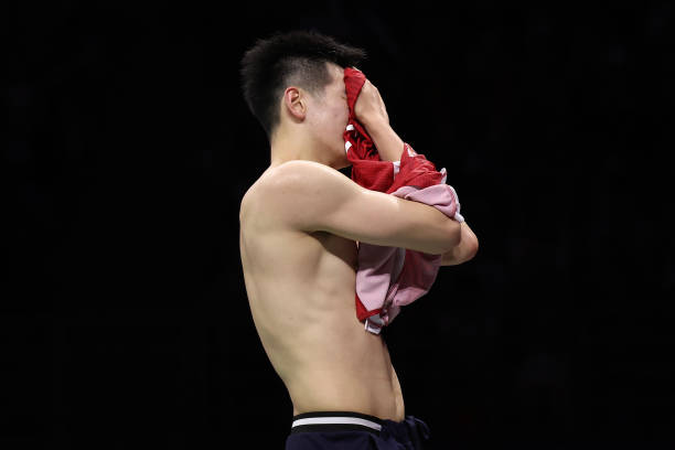 十大最新款羽毛球拍盘点：YONEX、李宁、VICTOR谁更强？