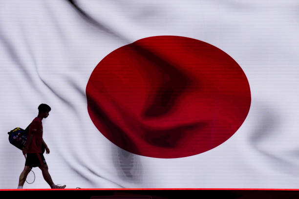 5U羽毛球拍适合女生吗?对比4U拍子的优缺点