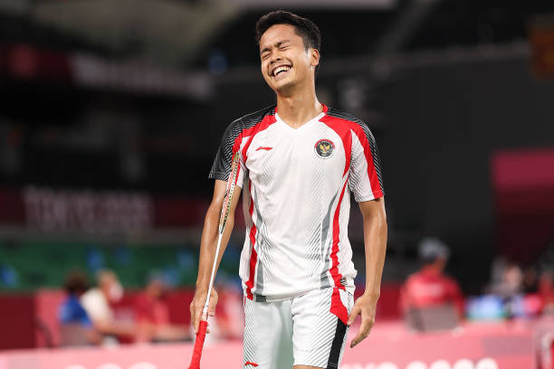 羽毛球耐打小技巧：选对品牌+保养方法延长寿命