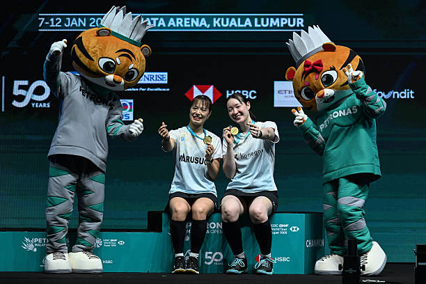 羽毛球巨星安赛龙的身高之谜:官方194cm是否准确?