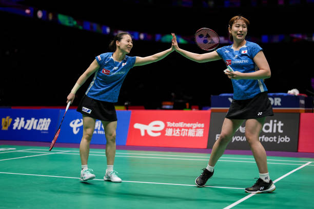 羽毛球场地标准尺寸:长宽比例详解