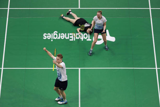 国际羽联对羽毛球场高度的规定详解