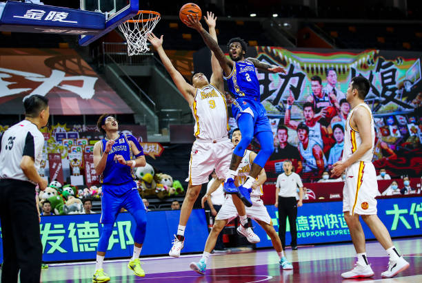 科比生涯百大经典进球：高清回顾黑曼巴传奇时刻