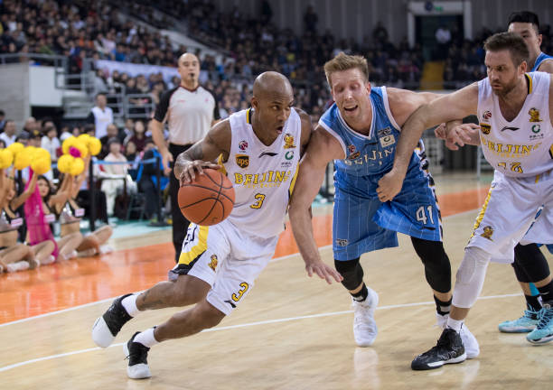 篮球网球比分一网打尽：即时更新全球热门赛事比分