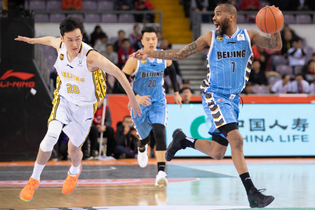 篮球热浪来袭!CBA新赛季赛程与直播指南