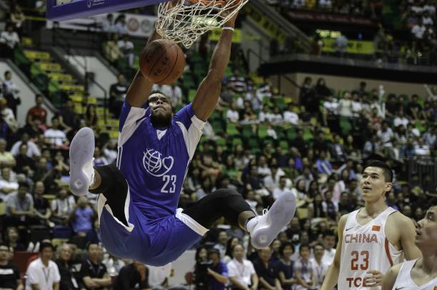 篮球上篮训练计划设计:从基础到进阶的全面解析