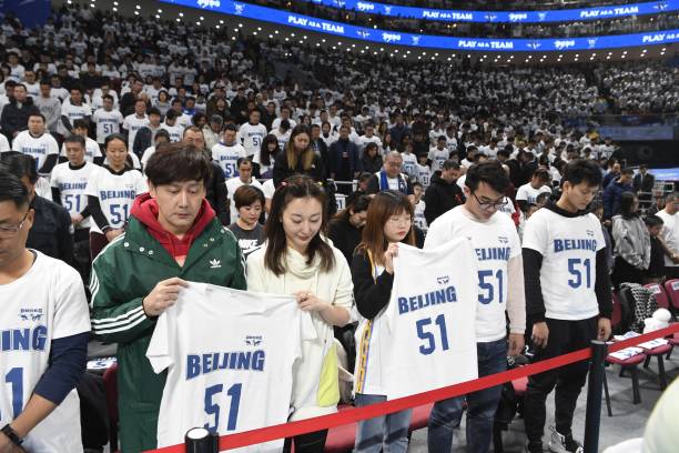 篮球比赛中携带球违例的常见情况有哪些？