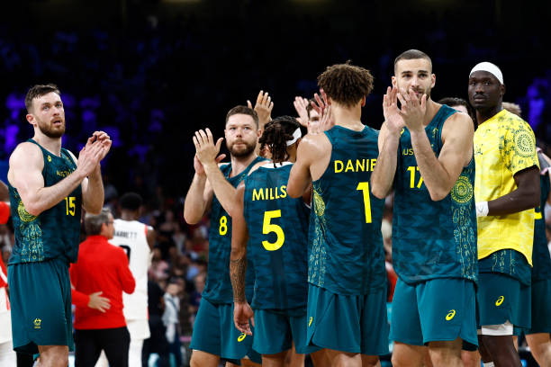 NBA篮球规则详解：适合初学者的完整教学视频