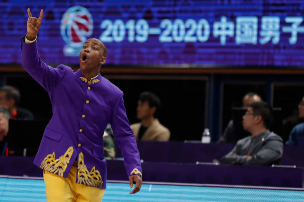 禁区之王：我的NBA中锋之路