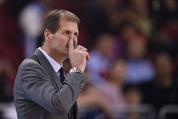 年龄限制对青训体系的影响:CBA如何吸引年轻人才?