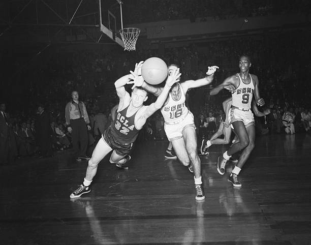 如何免费高清观看NBA腾讯直播？极速无插件教程