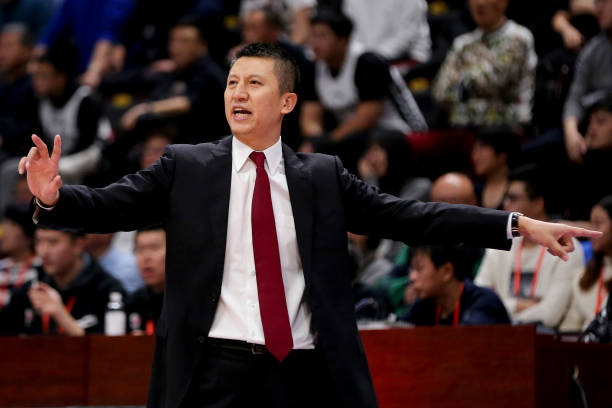 篮球场上的红线:这些犯规动作千万别做!