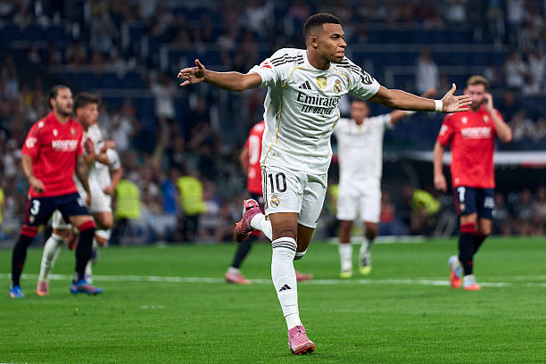 门将用手接回传球算手球吗?规则解读