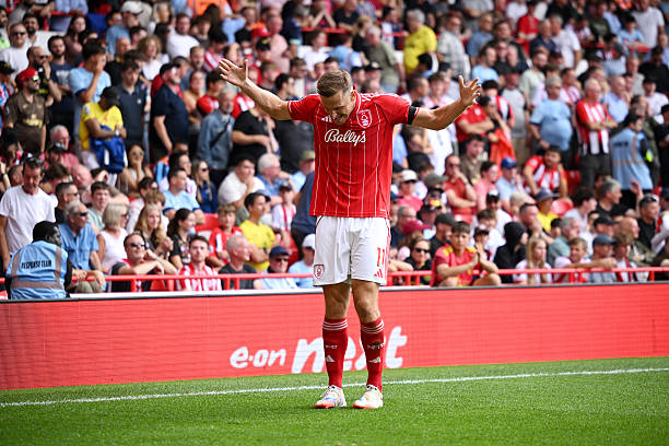 马特乌斯泰特的远射绝技：盘点他的经典进球瞬间