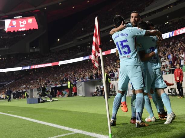 足球史上的经典时刻：那些改变比赛的近距离任意球