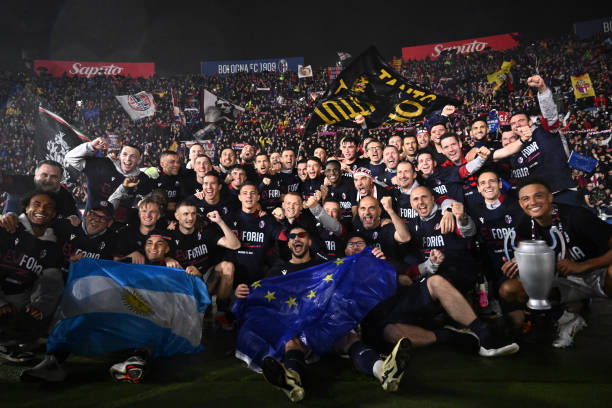 足球点球礼仪:让球行为是否应该被允许?