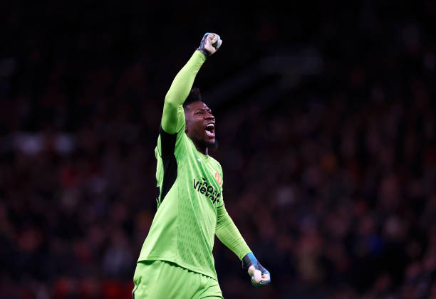 欧冠八分之一决赛战报：豪门对决精彩瞬间