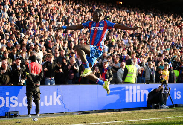 巴黎圣日耳曼豪掷8亿欧元签下姆巴佩