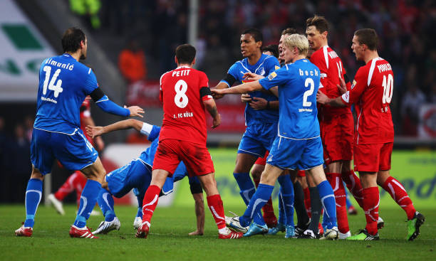 足球巨星C罗的身体指标：身高、体重和体脂率全解析