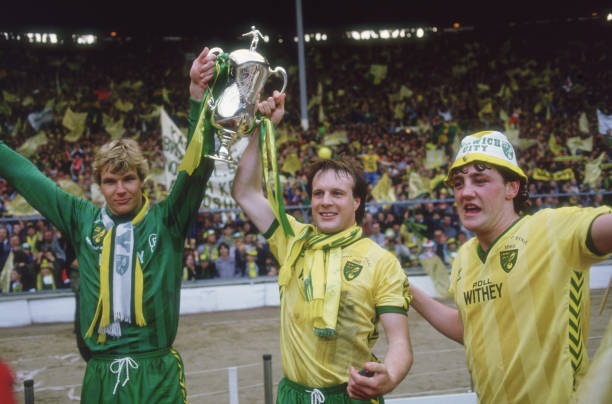 荣耀时刻：梅西劳伦斯奖颁奖词全文赏析