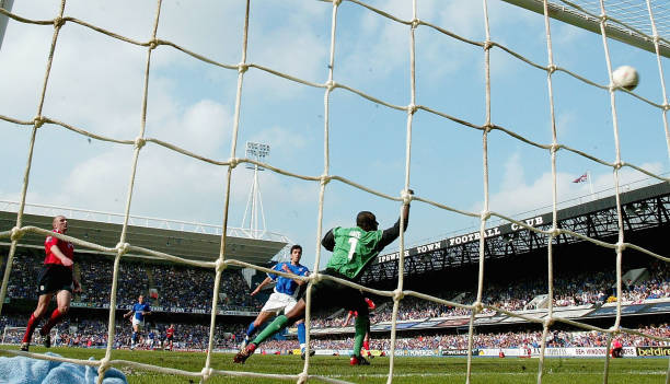 探访利物浦男足首训地:传奇征程的开端