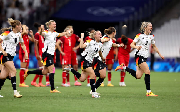 解析2020欧冠小组赛积分排名规则