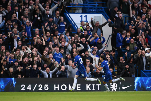 曼联英超首轮开门红,3-1力克水晶宫