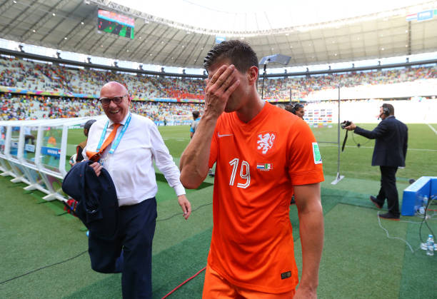 如何通过练习提高射门的方向稳定性