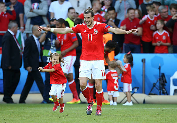 将比分与个人荣誉（最佳射手）联系起来