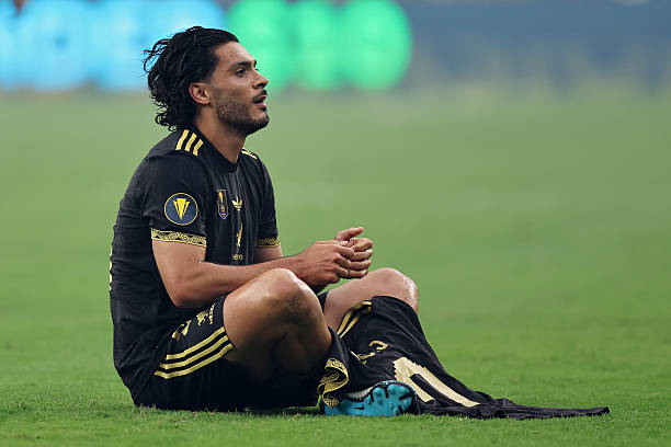 回顾经典：旧版即时足球比分新浪的界面与功能解析