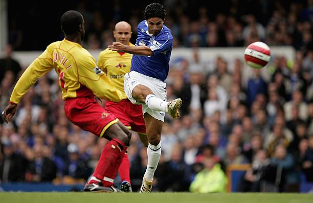 皇马历史上的伟大号码：普斯卡什的8号与10号传奇