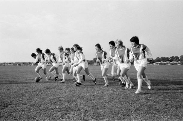 欧冠夺冠值多少钱?奖金+转播+商业分成全解析